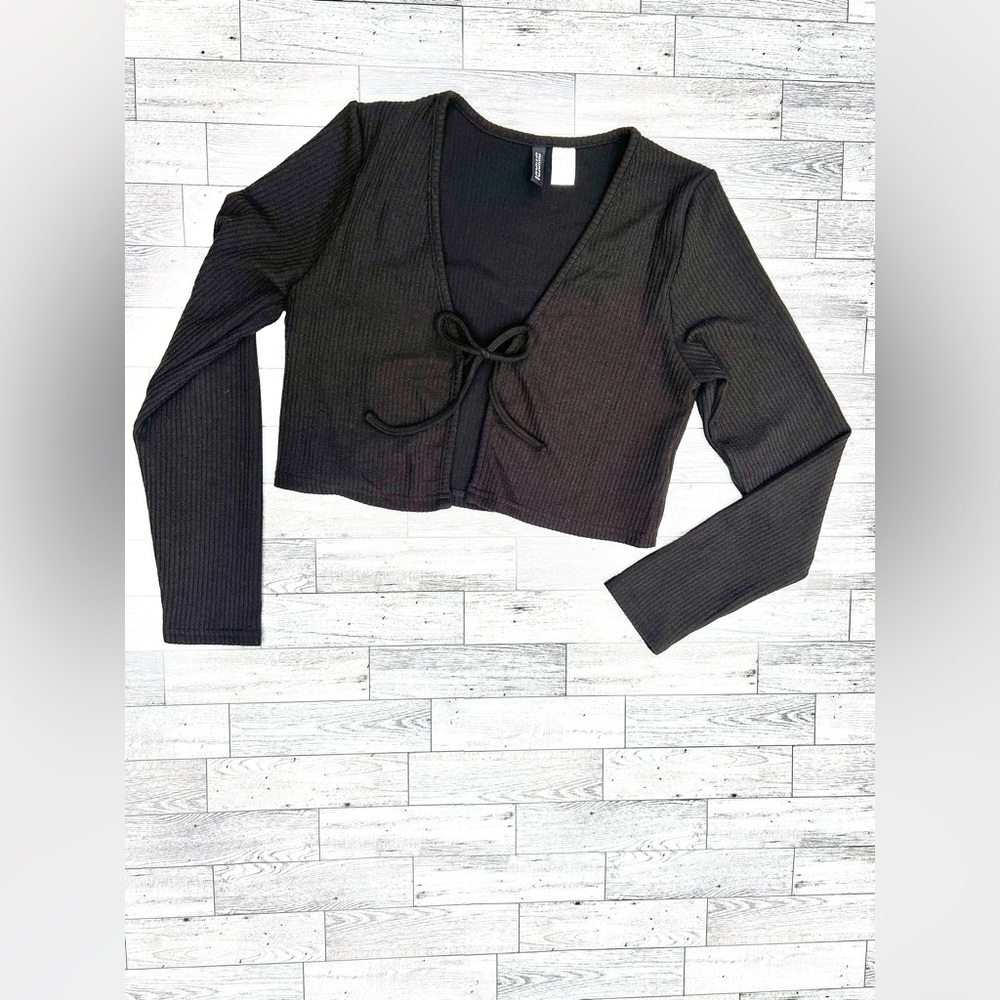 Divided Ribbed Tie Cardigan